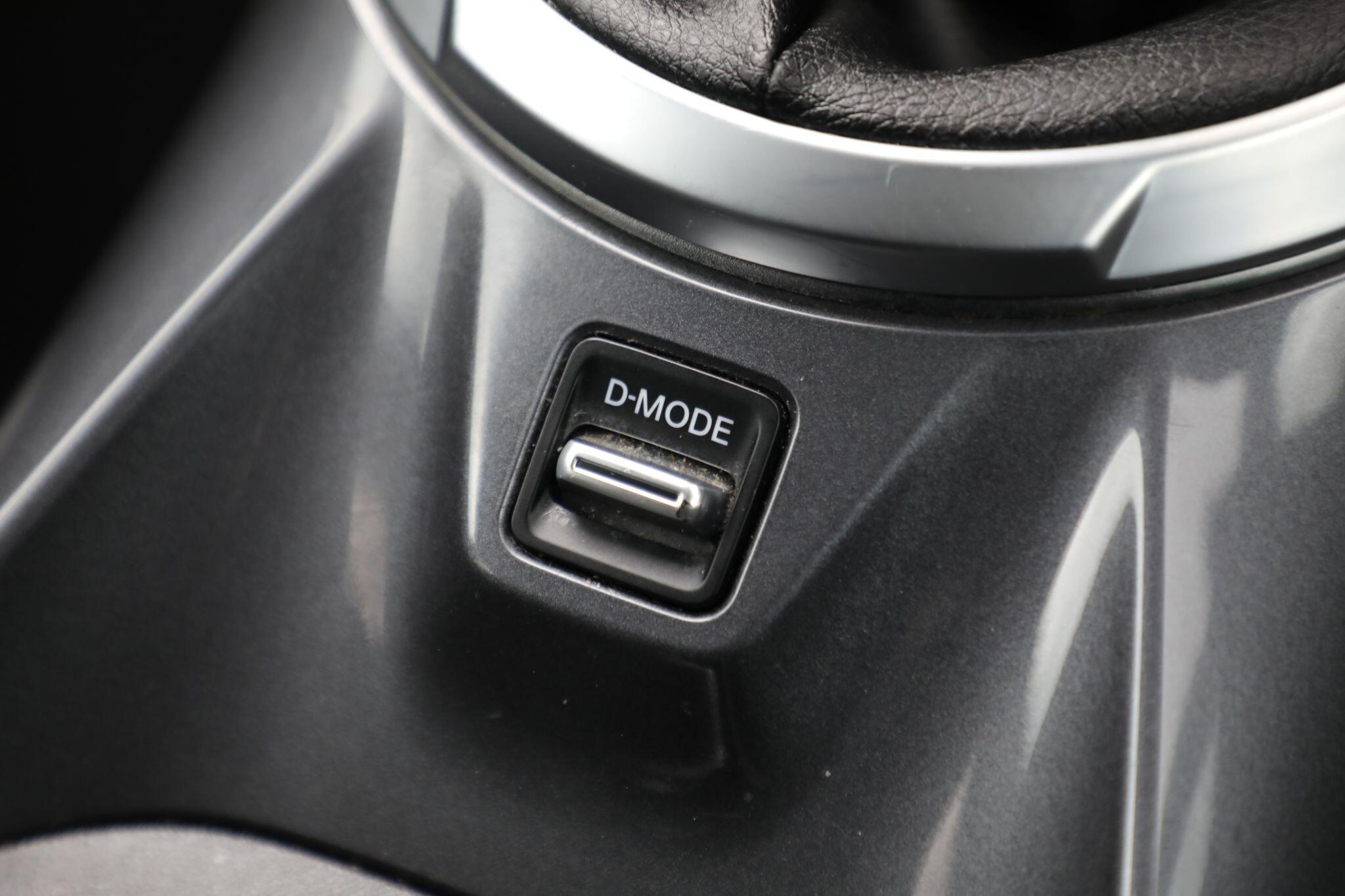 Large vehicle image